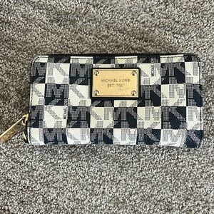 Vintage Michael Kors Wallet